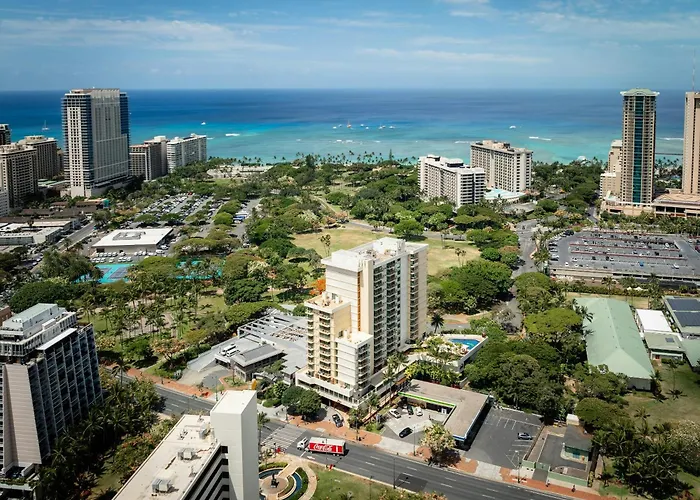 Luana Waikiki Hotel & Suites