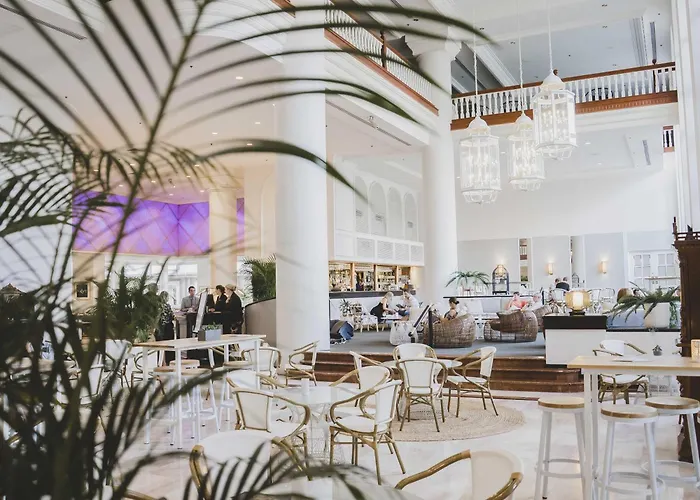 Pullman Cairns International Hotel