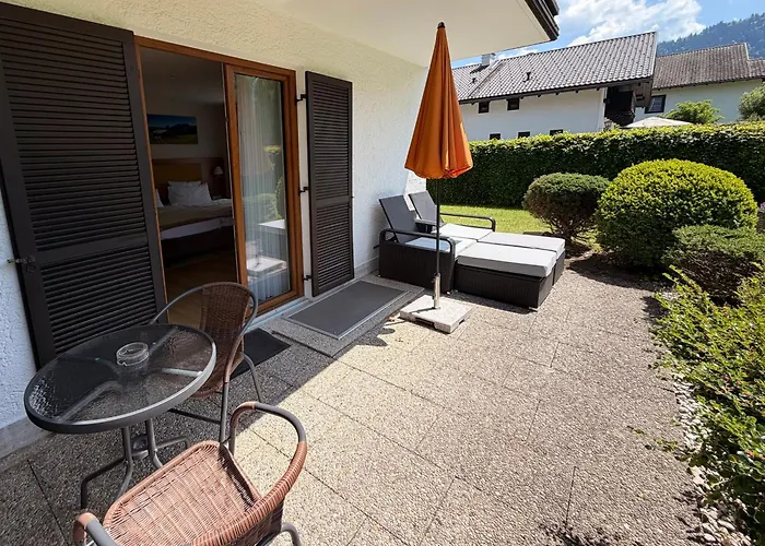Hotel Garni Brunnthaler Garmisch-Partenkirchen