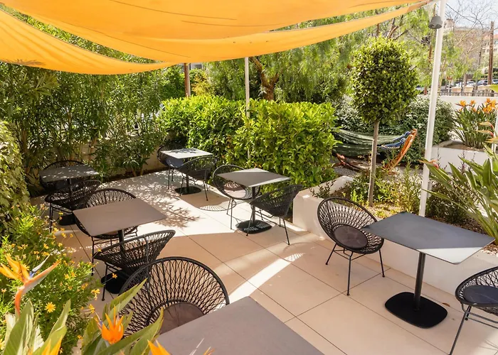 Instants Boutique Hotel (Adults Only)