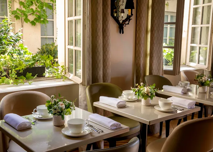 Hôtel D'Aubusson Paris