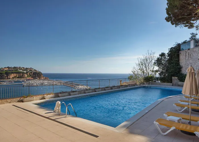 Hotel Montjoi By Brava Hoteles