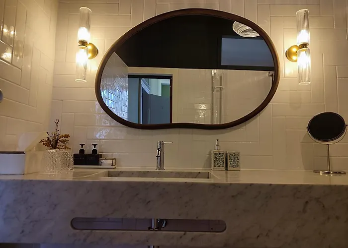 Villa Caroline - Chambres d'Hôtes Albi