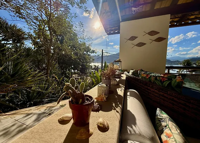 Hotéis centrais de Angra dos Reis 