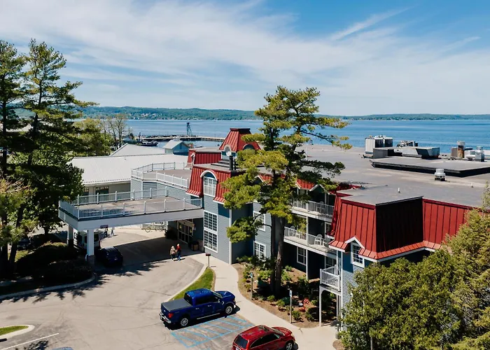 Bayshore Resort