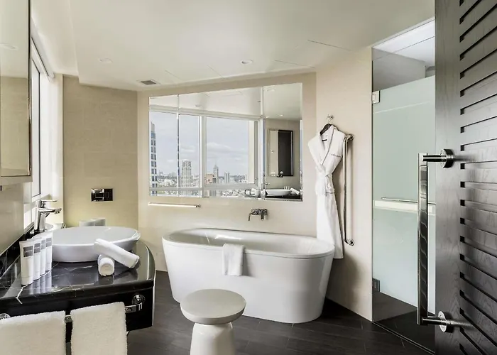 Swissotel Sydney