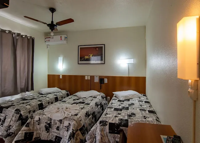 Bandeira Hotel