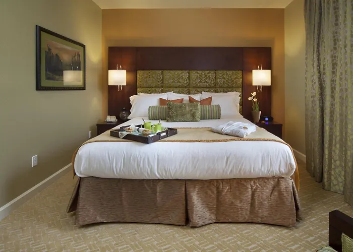 Holiday Inn Club Vacations Sunset Cove Resort Marco Island