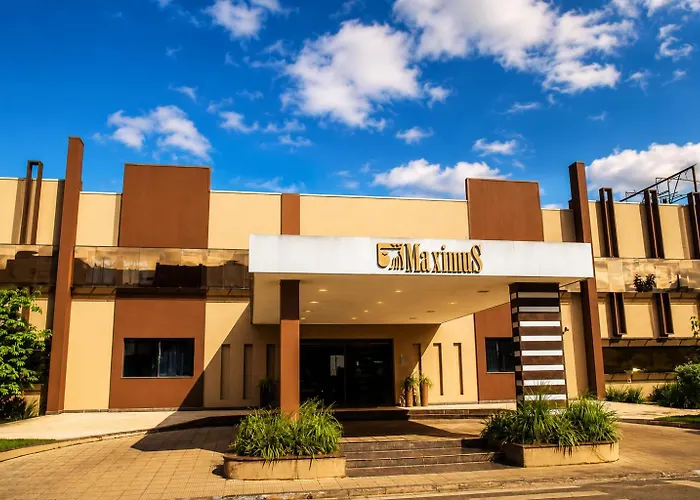 Hotéis centrais de Ji-Paraná 