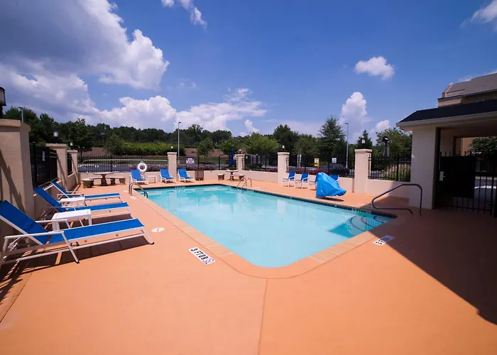 Holiday Inn Express Hotel & Suites Atlanta East - Lithonia By Ihg