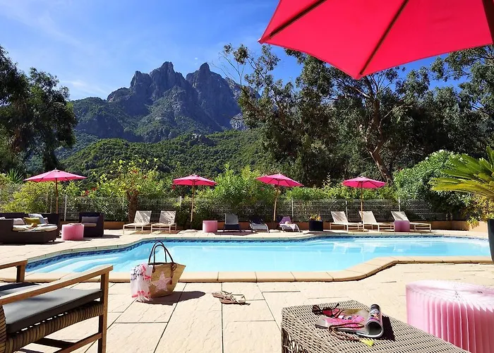 Logis Hotel Le Lonca Porto 