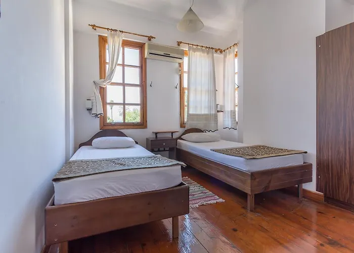 Mavi & Ani Pansiyon Antalya