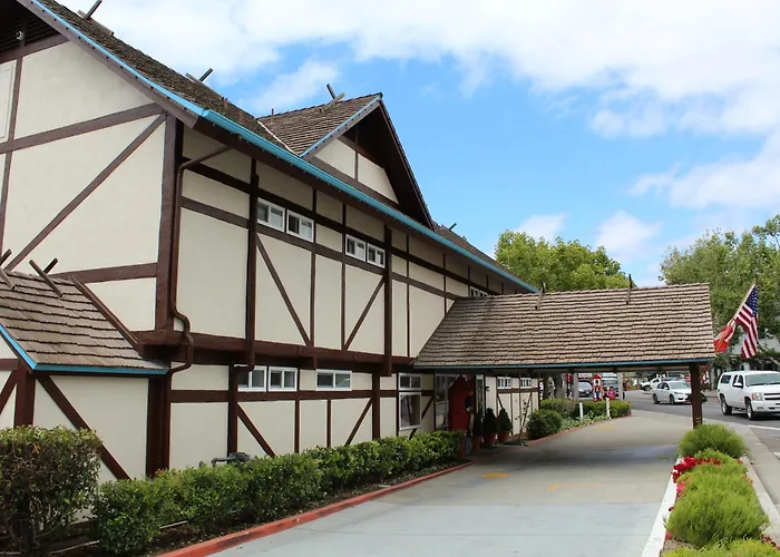 King Frederik Inn Solvang