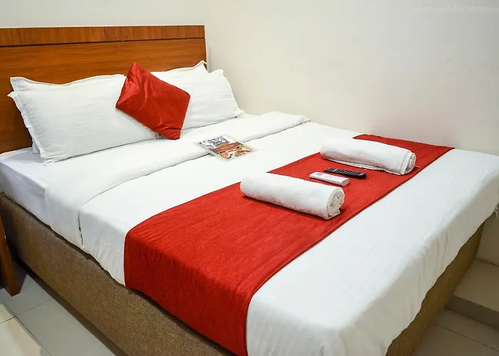 Ascot Inn