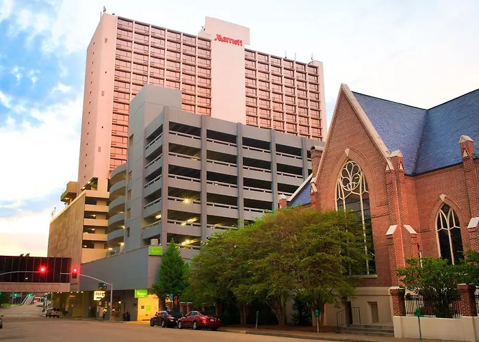 Jackson Downtown Convention Center Hotel