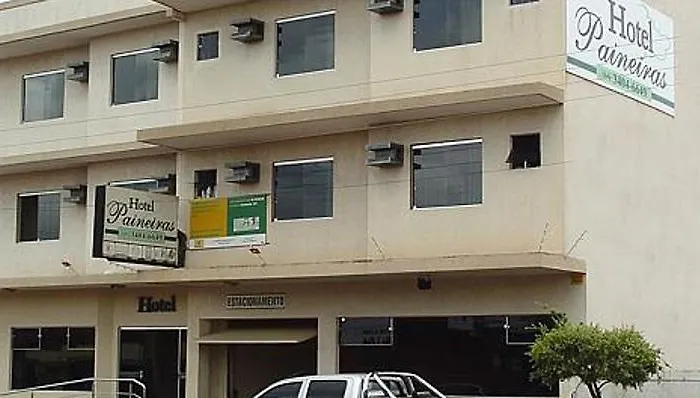 Hotéis centrais de Itumbiara 