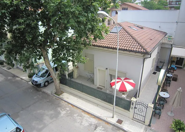 Hotel Astra