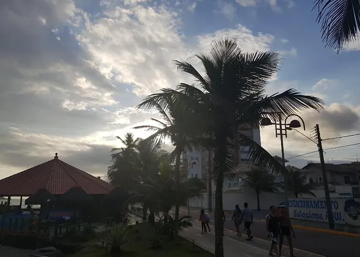 Hotéis centrais de Itanhaém 