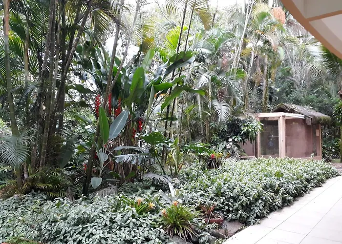 Hotéis centrais de Riviera de Sao Lourenco 