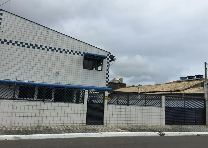 Hotéis centrais de Praia Grande (Santos) 