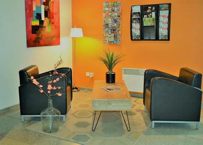 Pauseome Apparthotel Caen