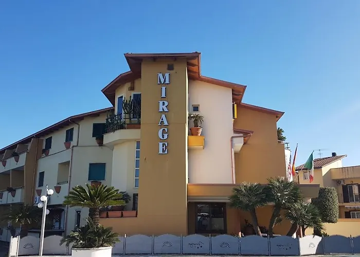 Hotel Mirage Varcaturo