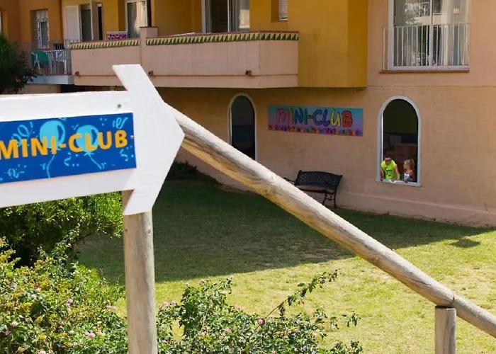 Apartaments Comte D'Empuries Empuriabrava