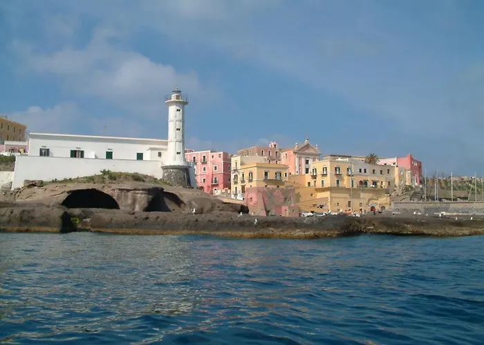 Affittacamere Via Muraglione Ventotene